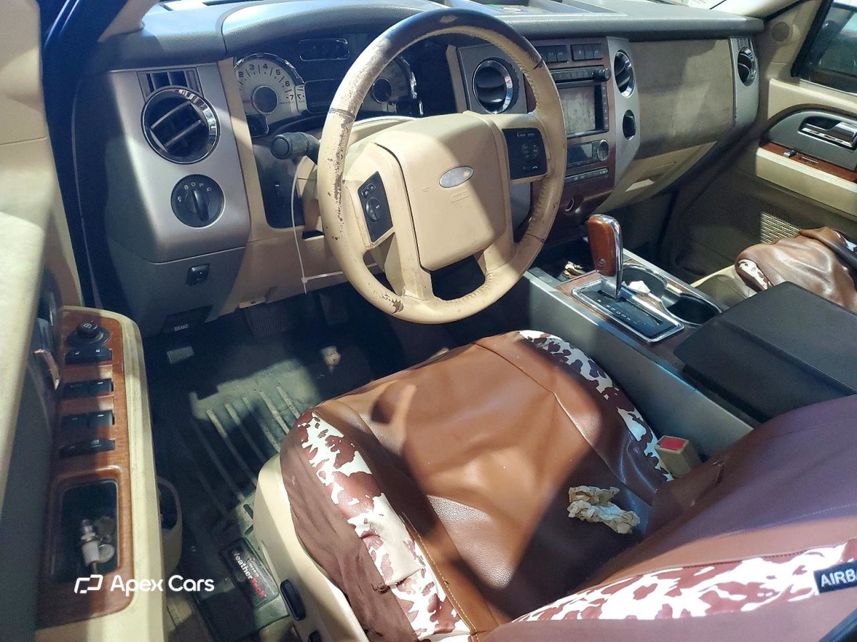 Ford Expedition 2010