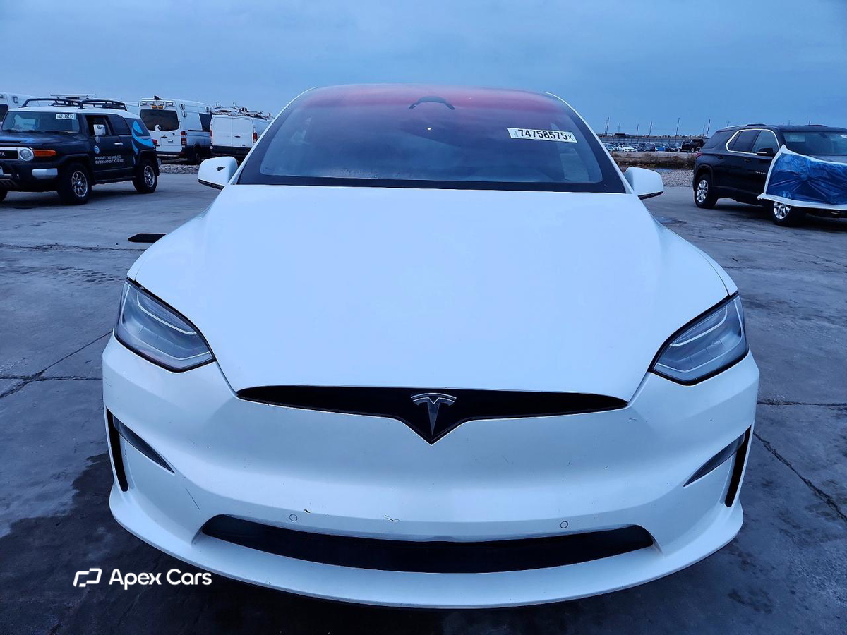 Tesla Model X 2022