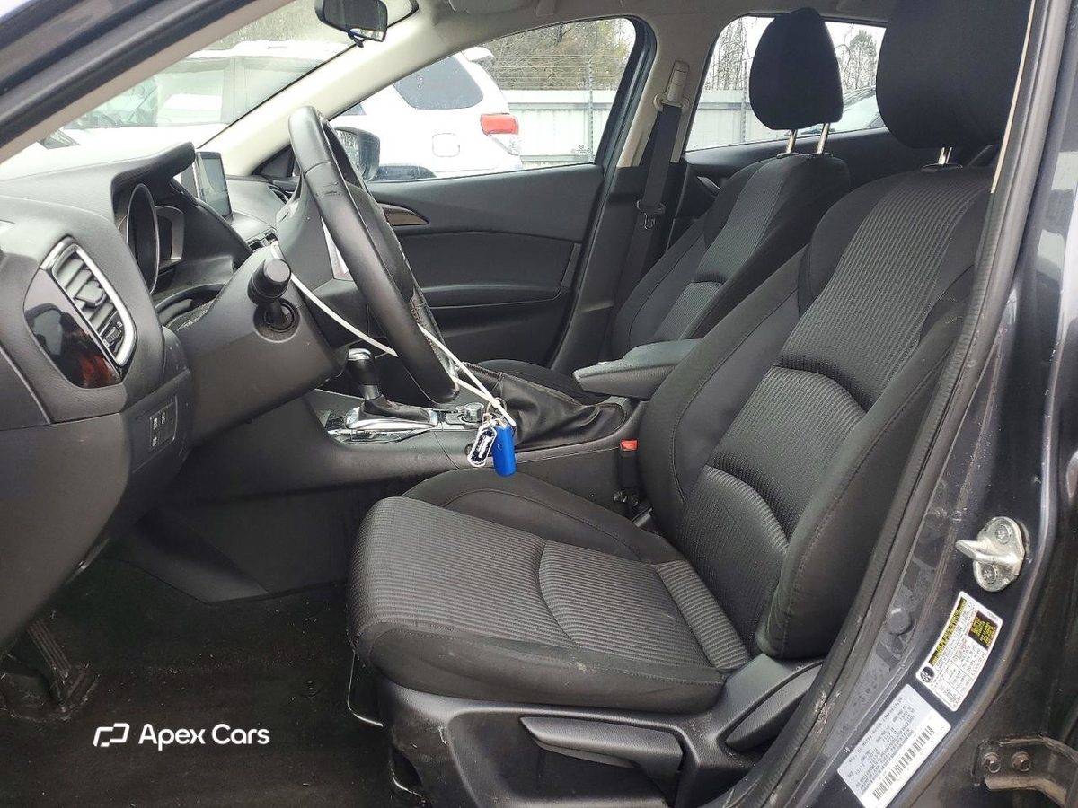 Mazda 3 2016