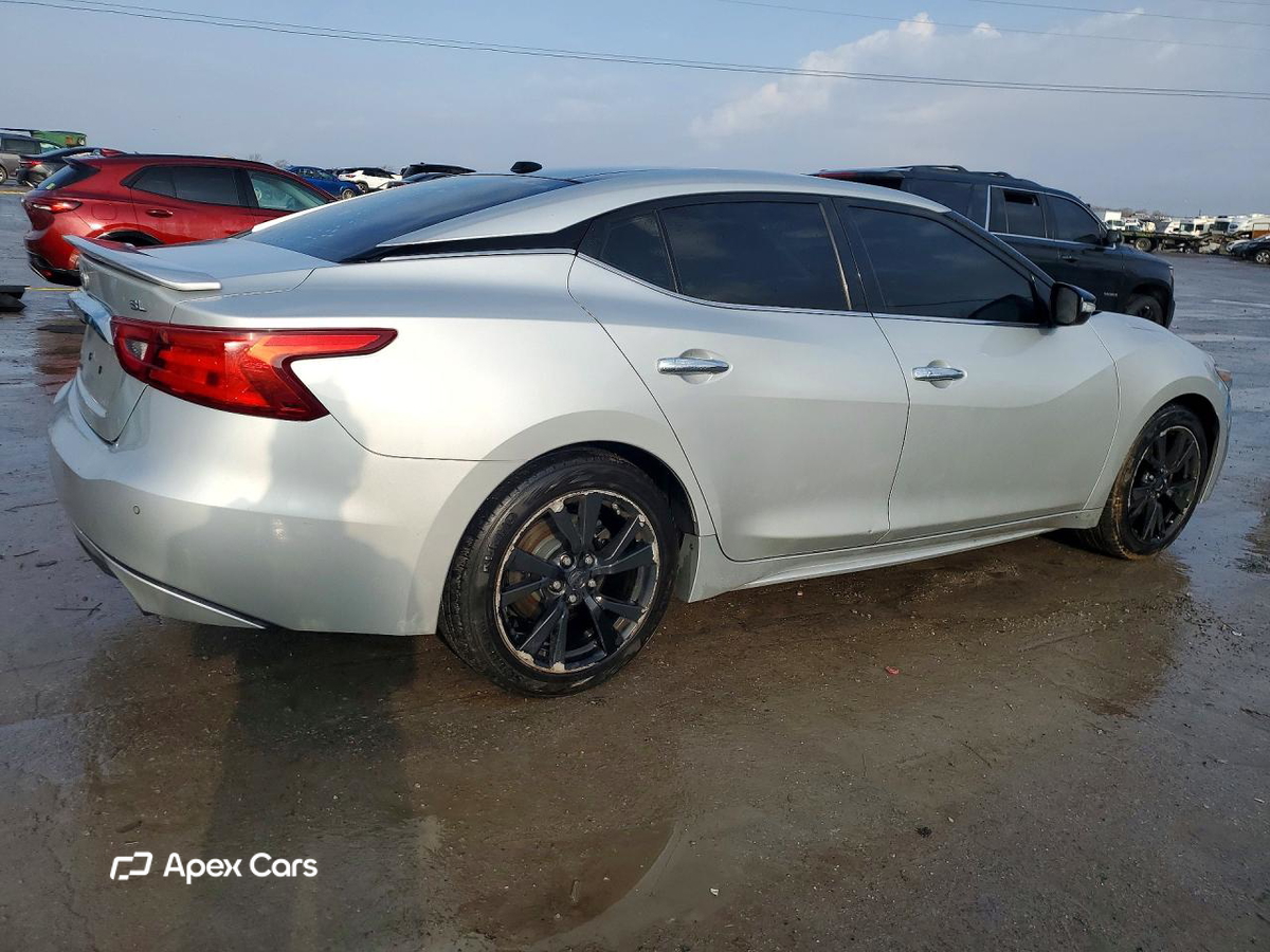 Nissan Maxima 2018
