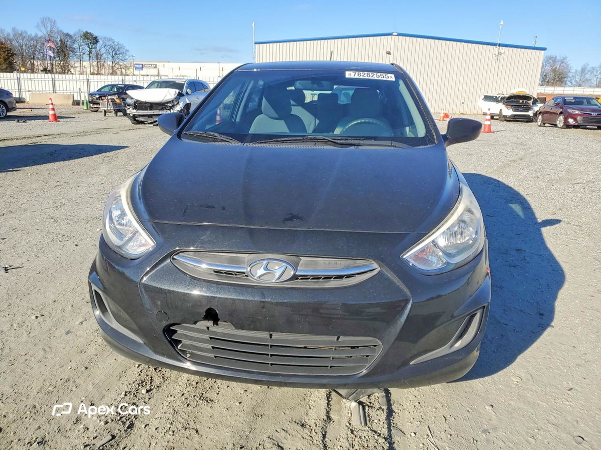 Hyundai Accent 2015