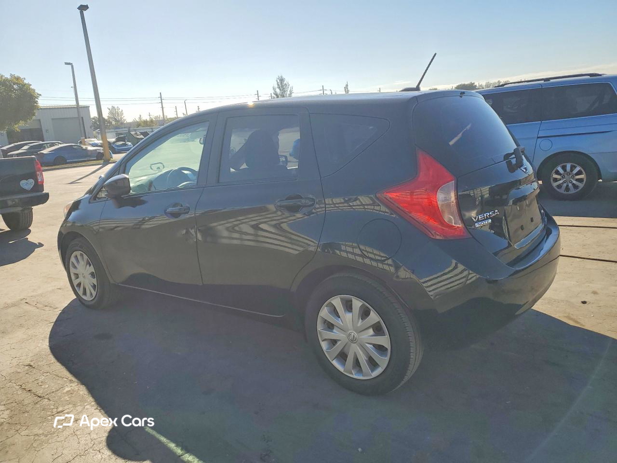 Nissan Versa 2016