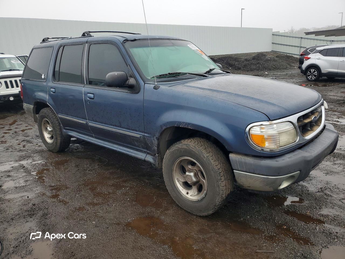 Ford Explorer 2000