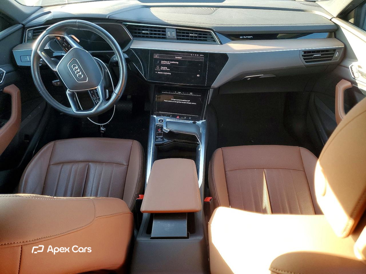 Audi Q8 2024