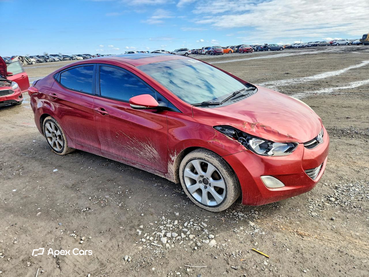 Hyundai Elantra 2012