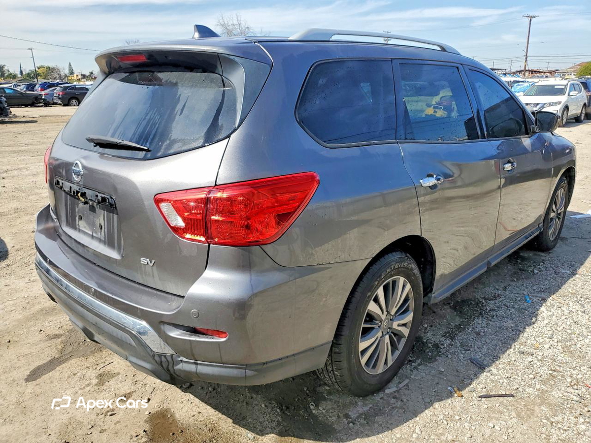 Nissan Pathfinder 2019