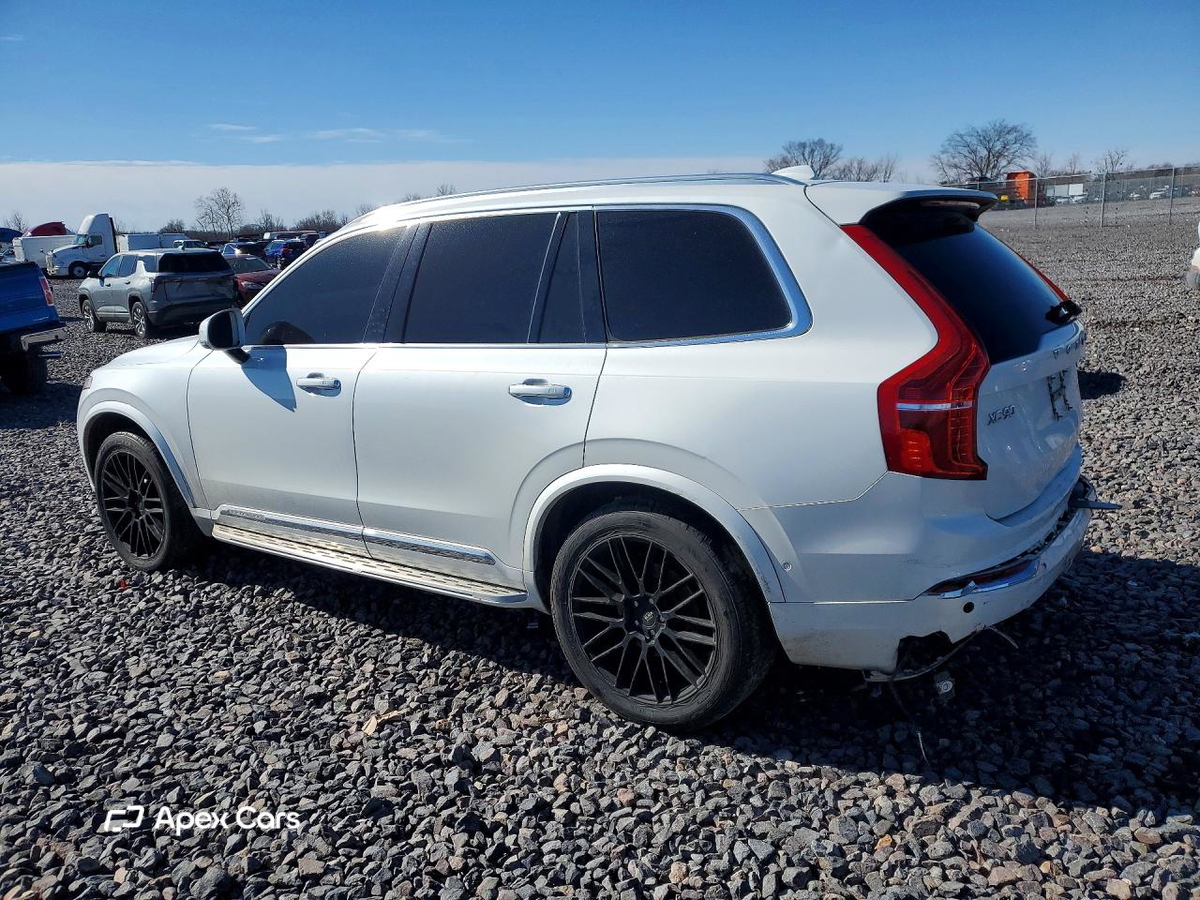 Volvo XC90 2016