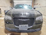 Chrysler 300 2017