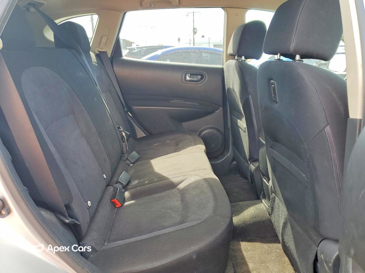 Nissan Rogue 2013