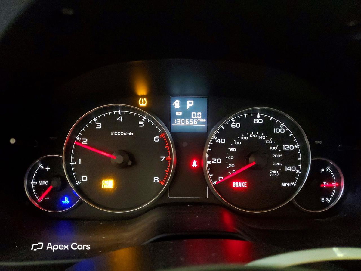 Subaru Legacy 2013