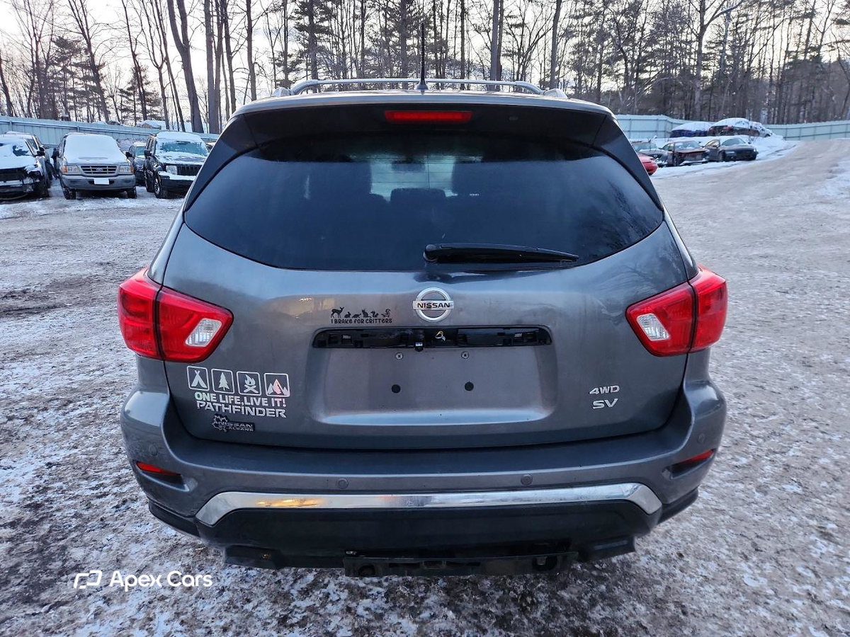 Nissan Pathfinder 2018