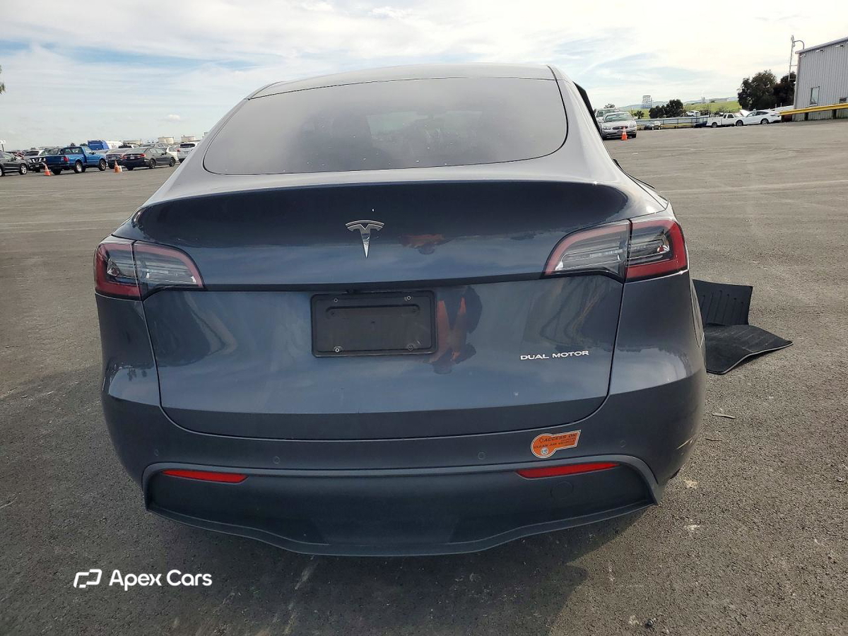 Tesla Model Y 2020