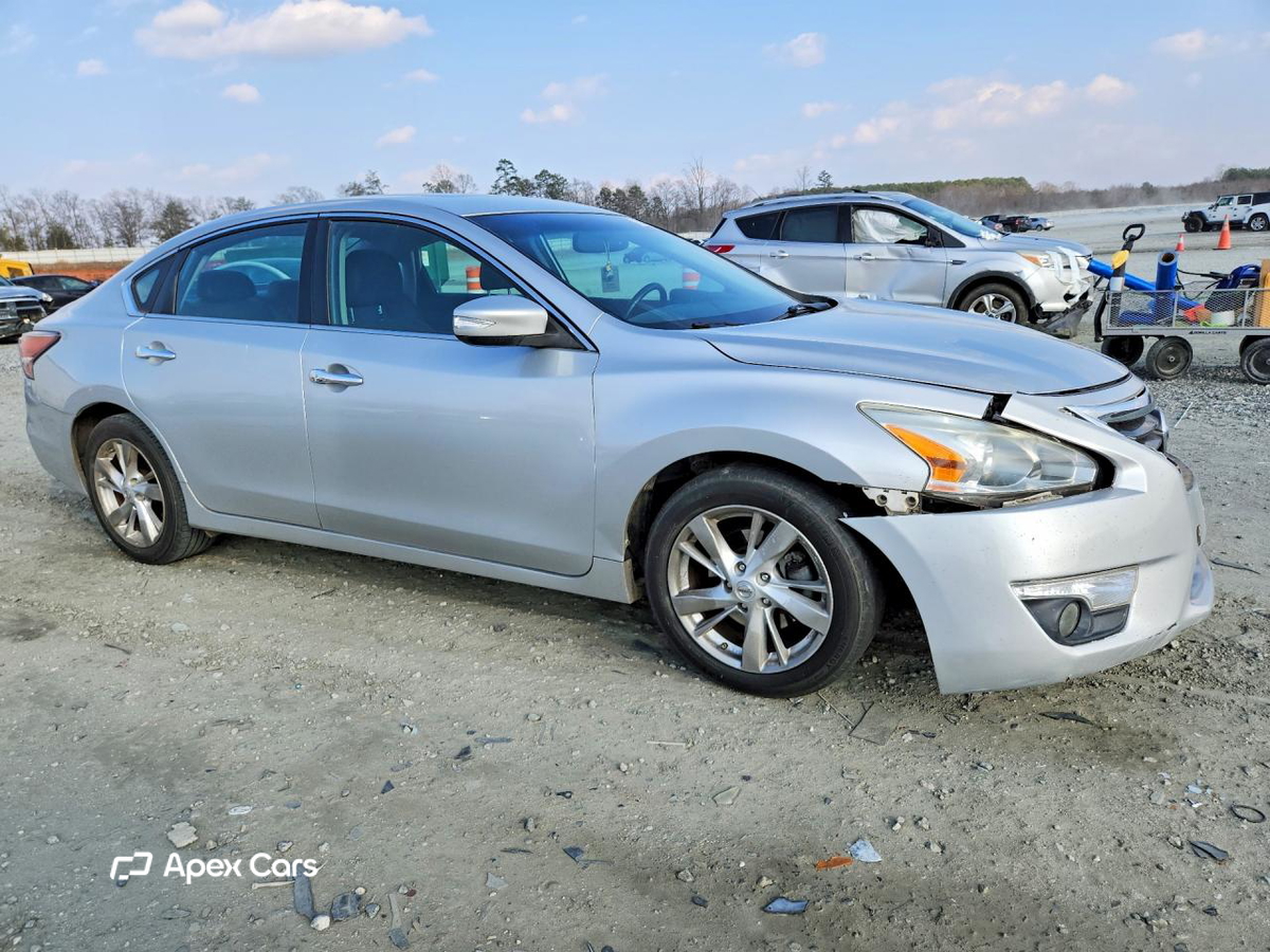 Nissan Altima 2015