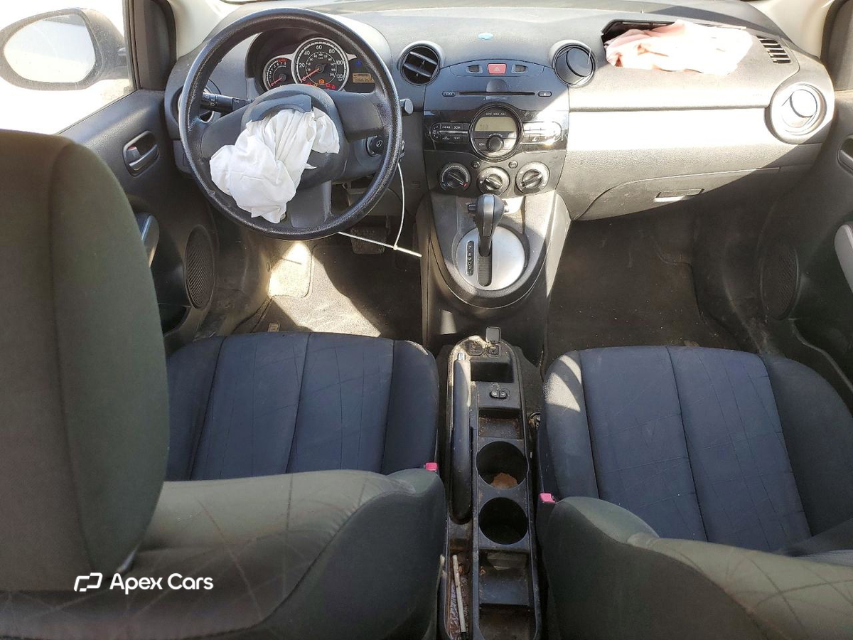 Mazda 2 2014