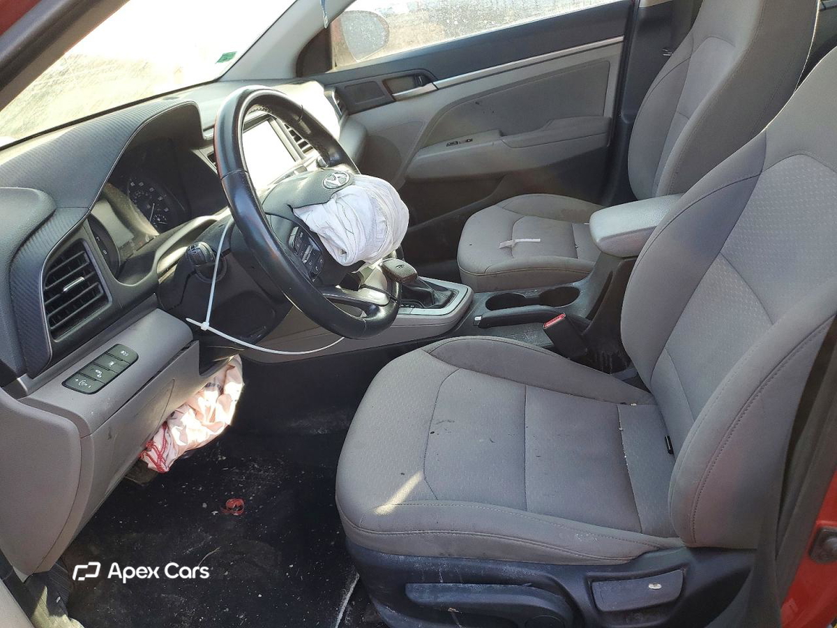 Hyundai Elantra 2019