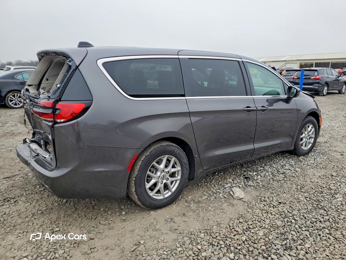 Chrysler Pacifica 2023