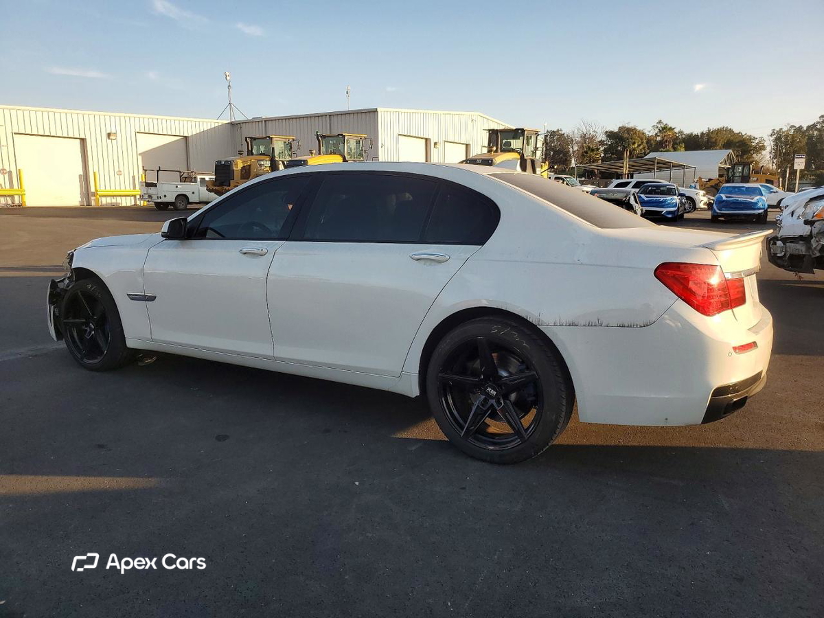BMW Series 7 2011