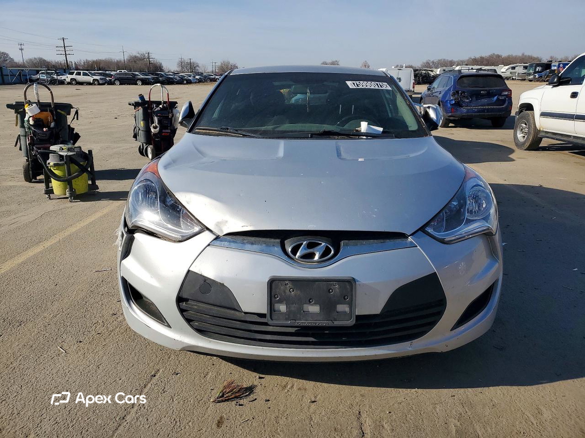 Hyundai Veloster 2016