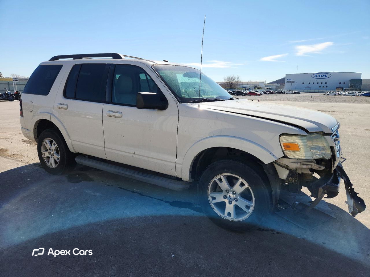 Ford Explorer 2010