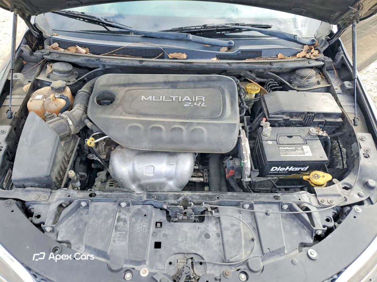 Chrysler 200 2015
