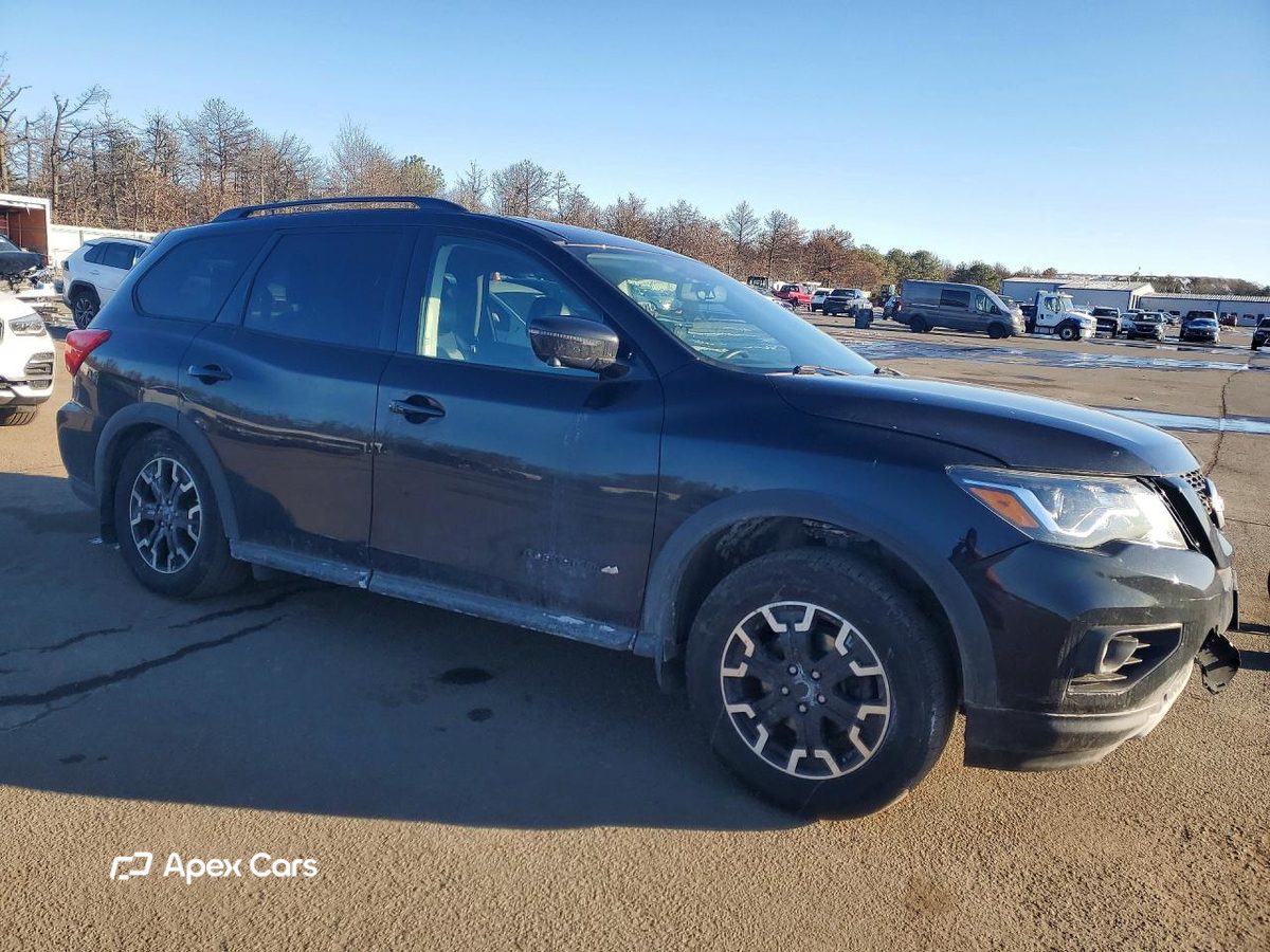 Nissan Pathfinder 2020