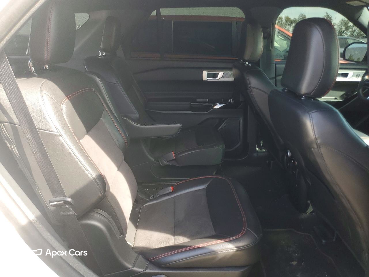 Ford Explorer 2024