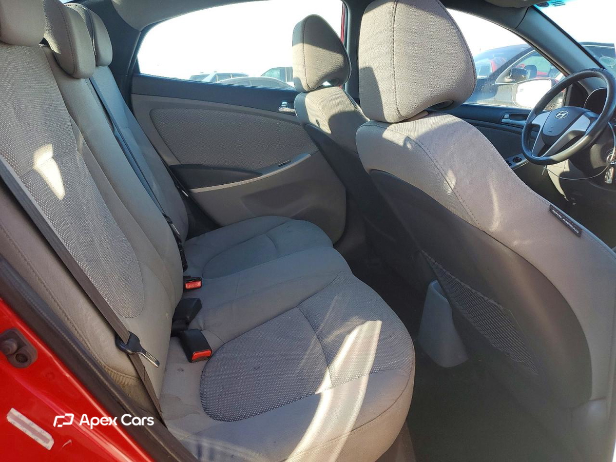Hyundai Accent 2014