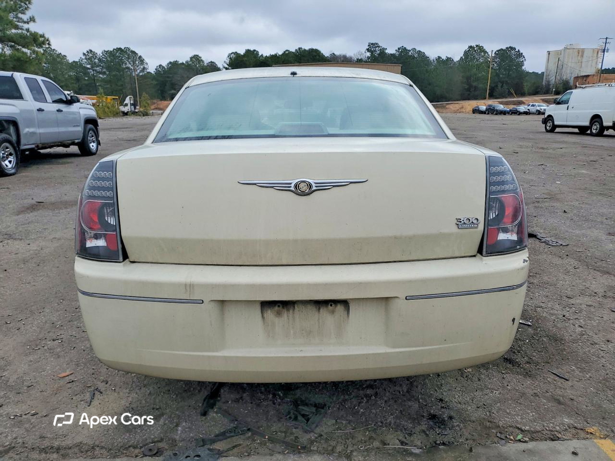 Chrysler 300 2005