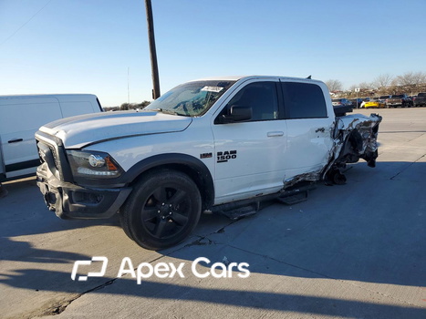 RAM 1500 2019 - Zdjęcie 1 z 13