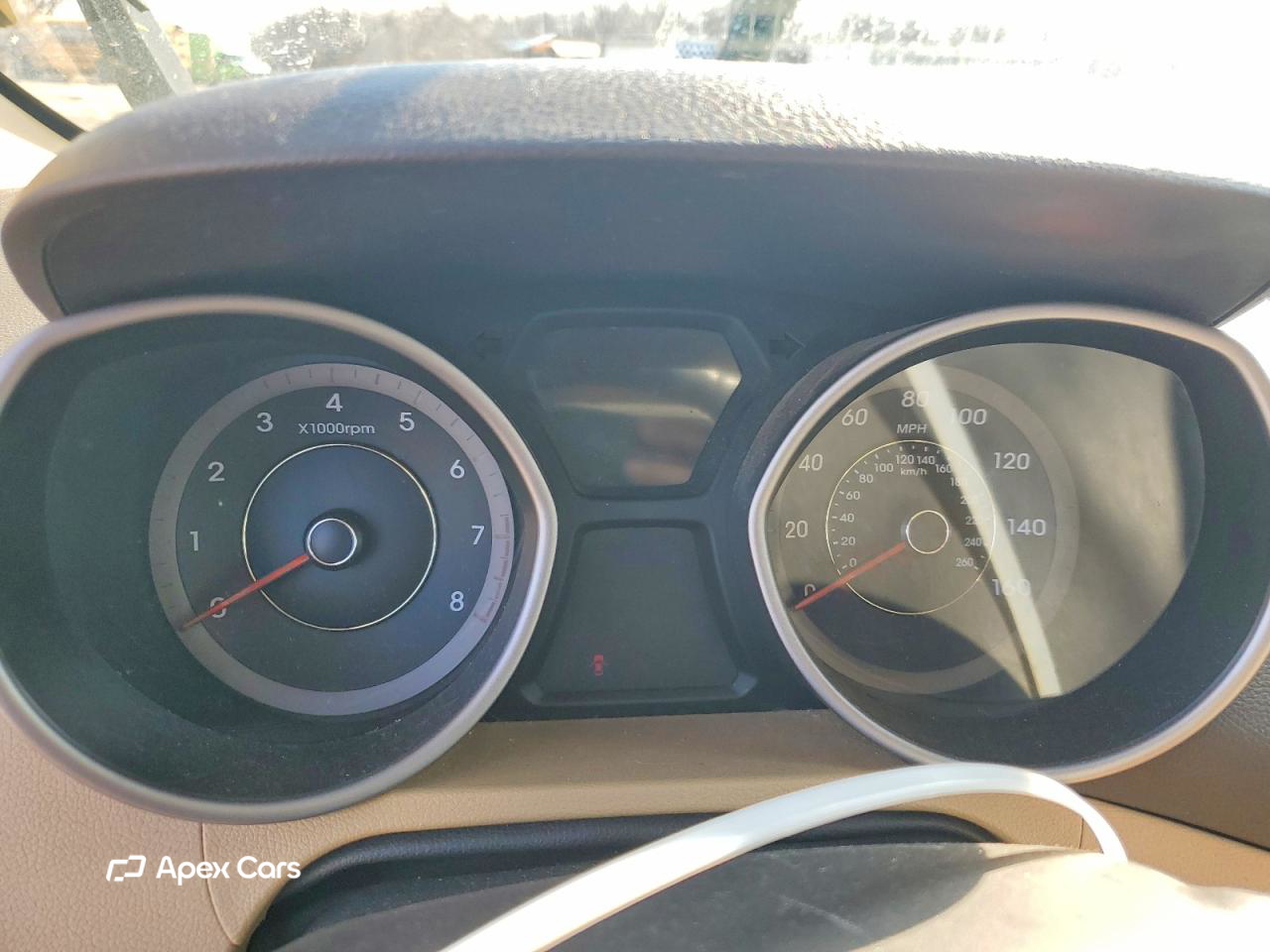 Hyundai Elantra 2012
