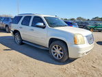 GMC Yukon 2010