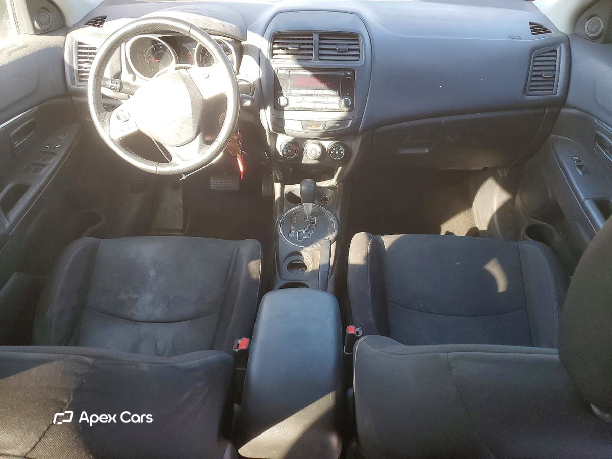 Mitsubishi Outlander 2015