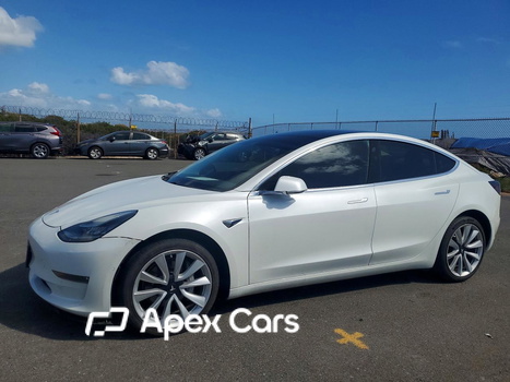 Tesla Model 3 2019 - Image 1 of 12