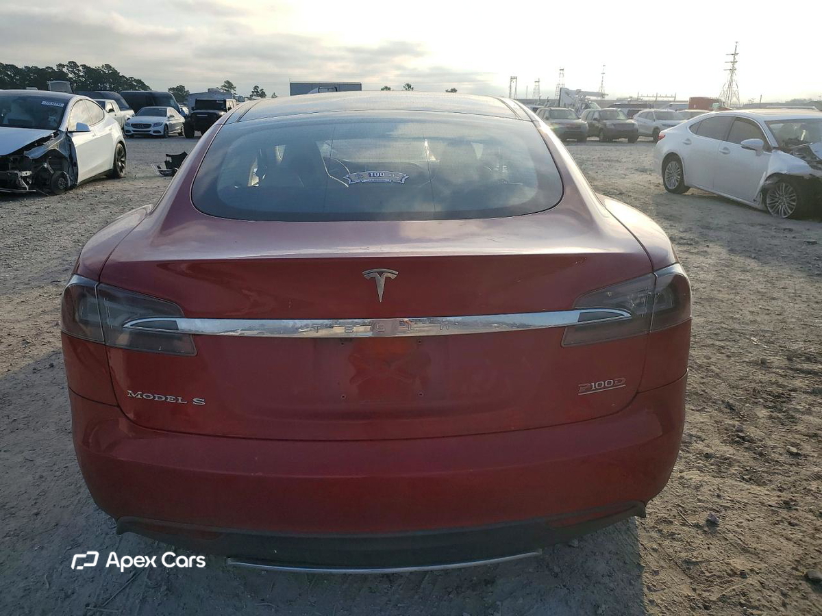 Tesla Model S 2013