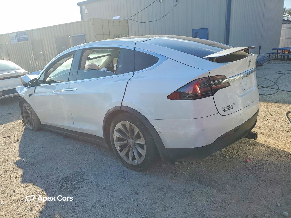 Tesla Model X 2018