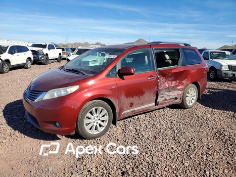 Toyota Sienna 2016 - Image 1 of 13