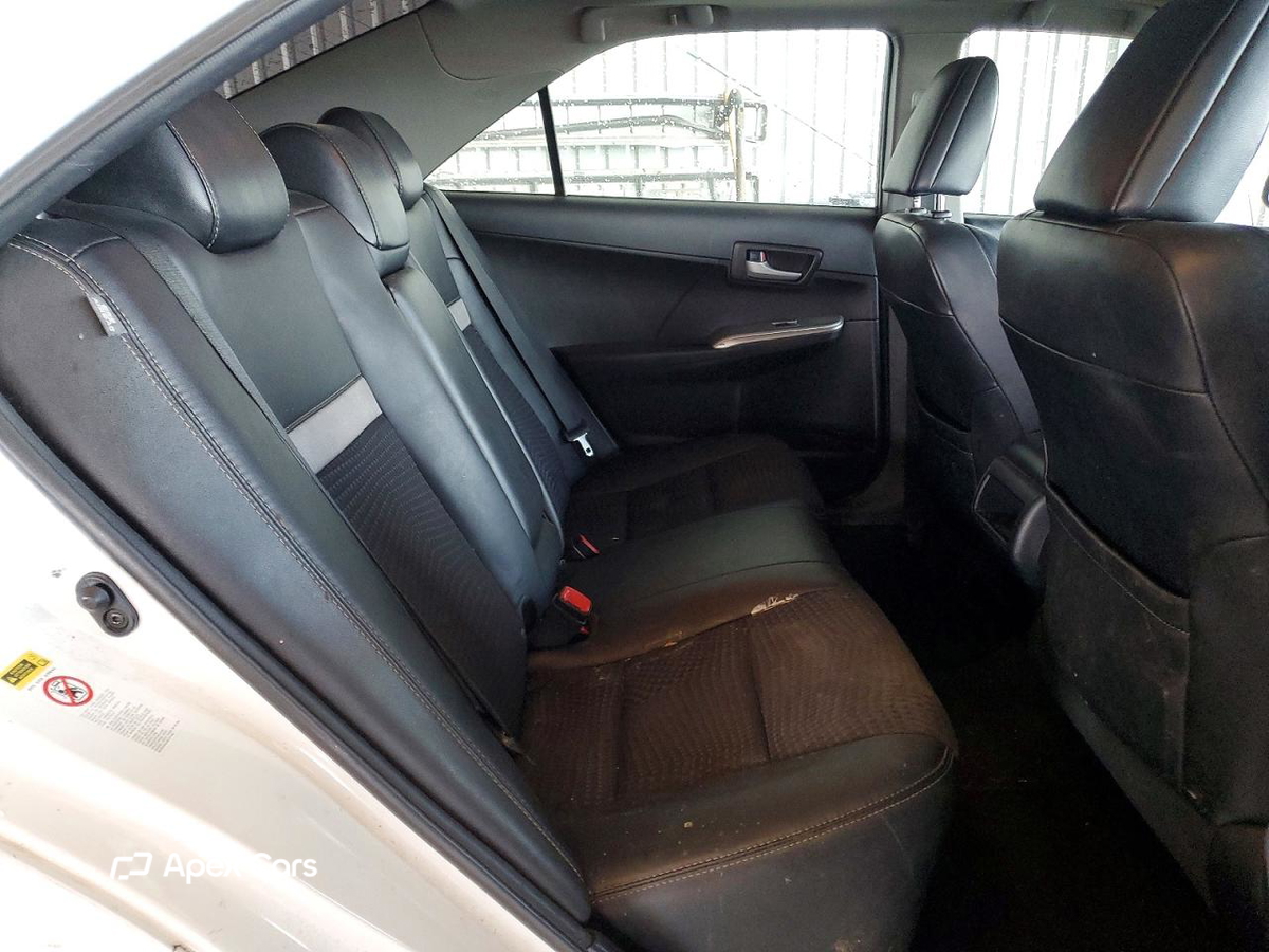 Toyota Camry 2012