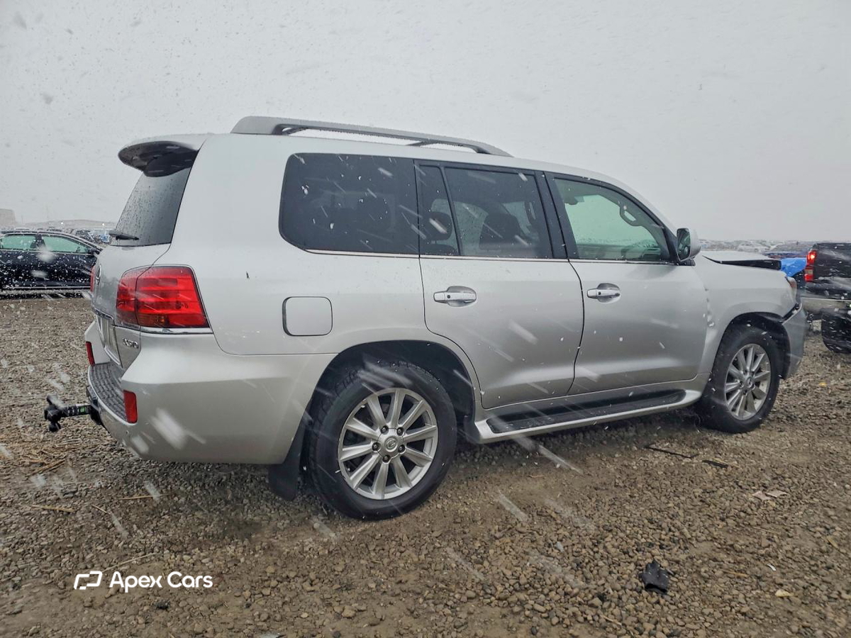 Lexus LX 2010