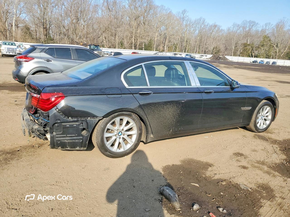 BMW Series 7 2013