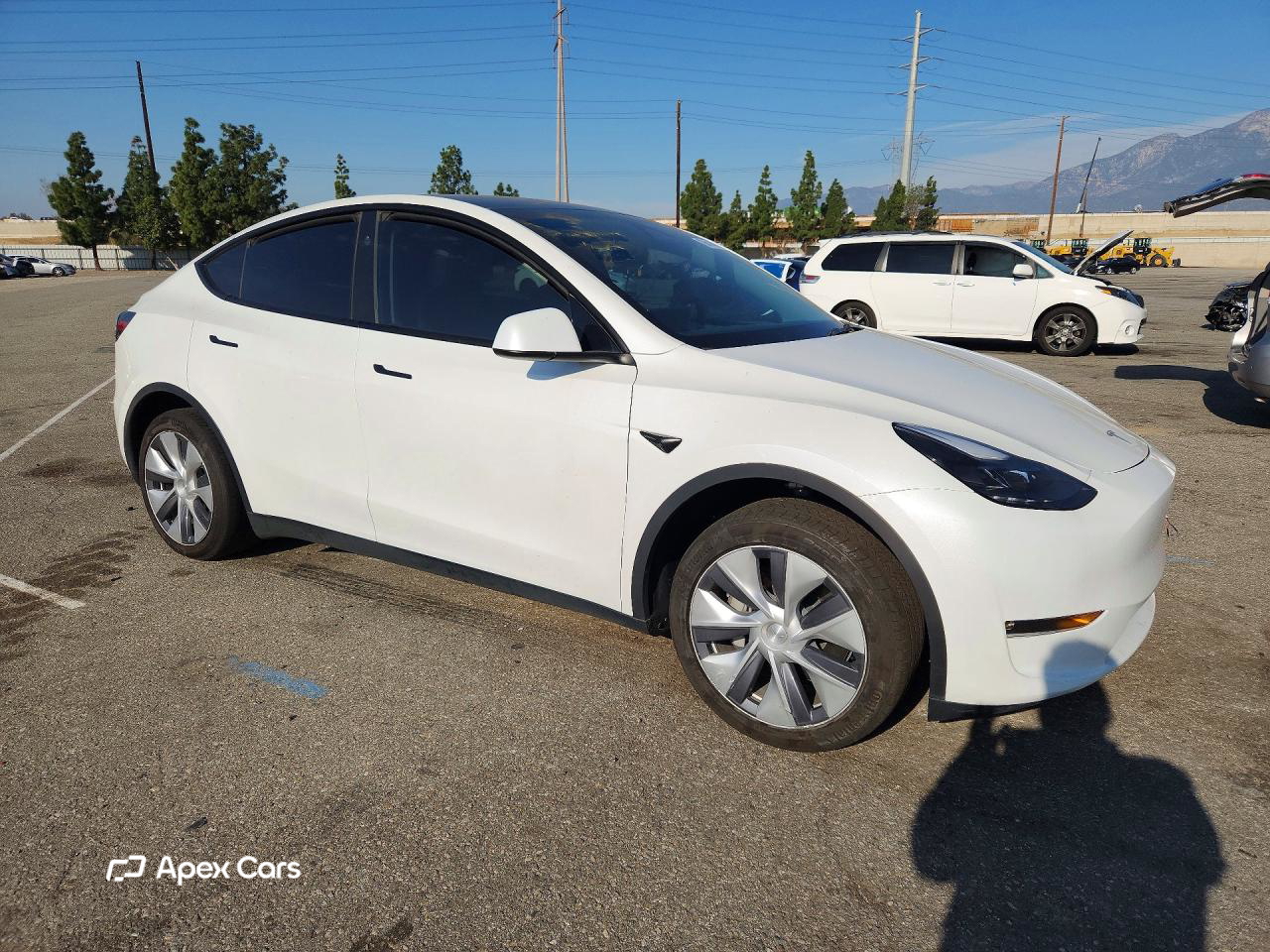 Tesla Model Y 2023