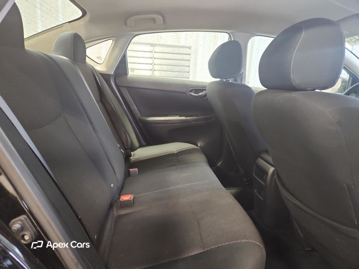 Nissan Sentra 2019