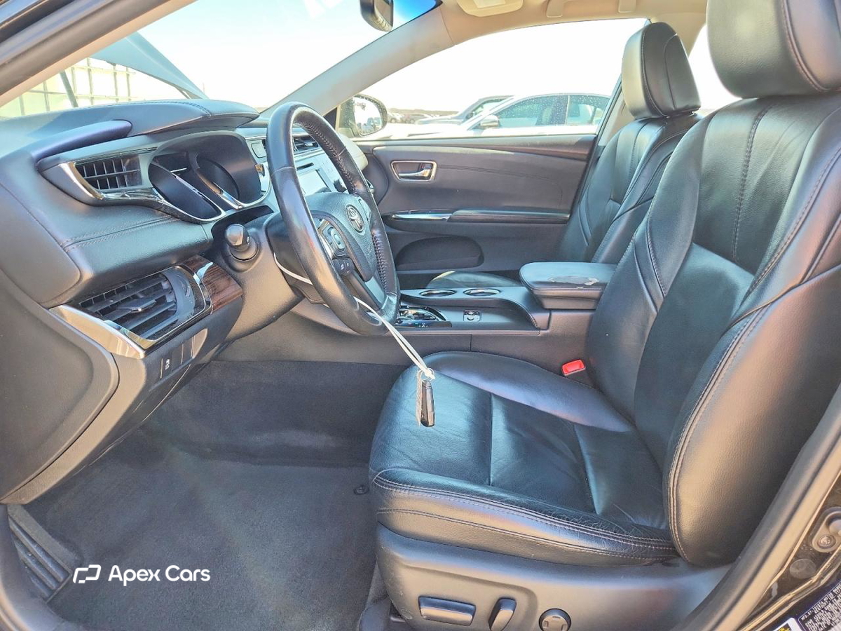 Toyota Avalon 2013