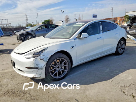 Tesla Model 3 2018 - Image 1 of 14