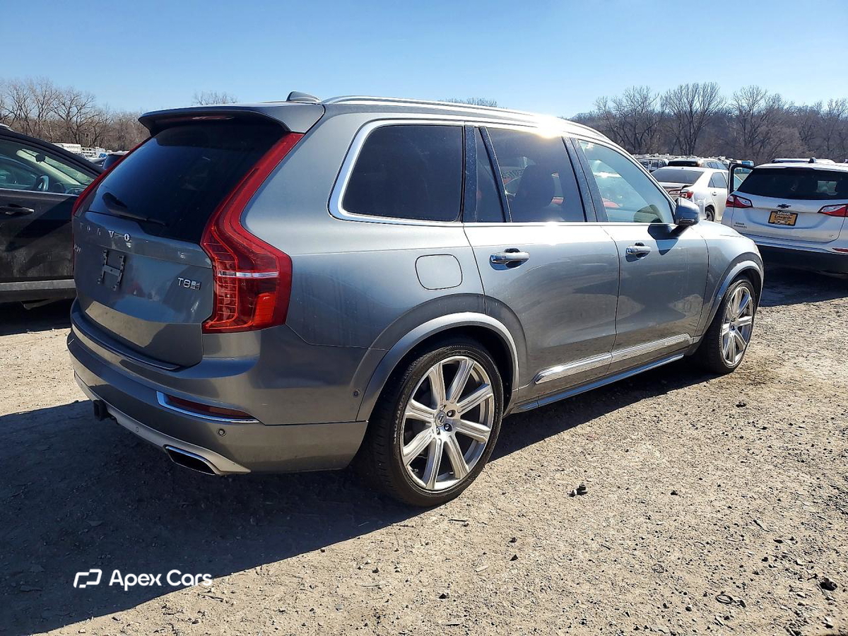 Volvo XC90 2016