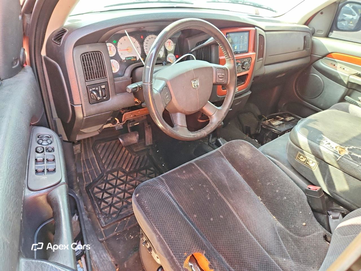 Dodge RAM 2005