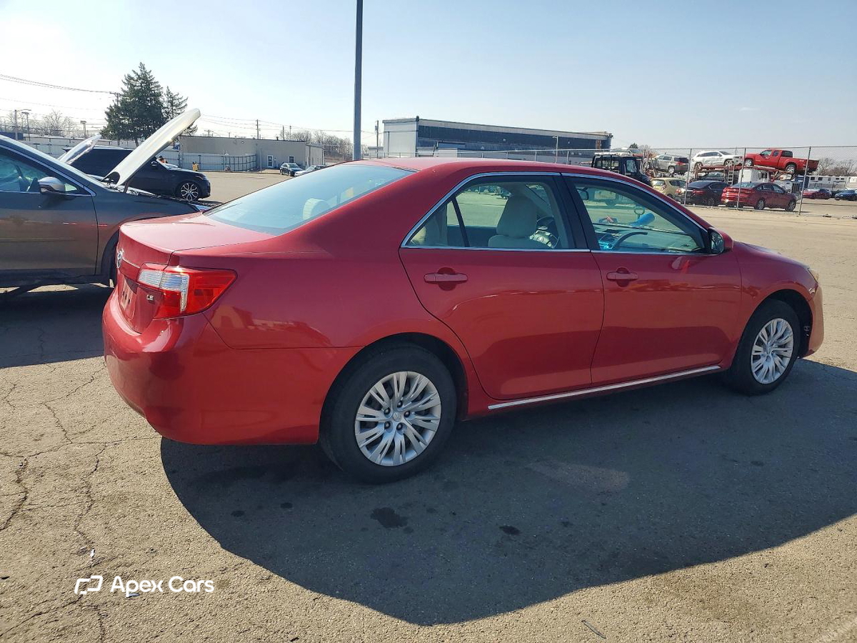 Toyota Camry 2012