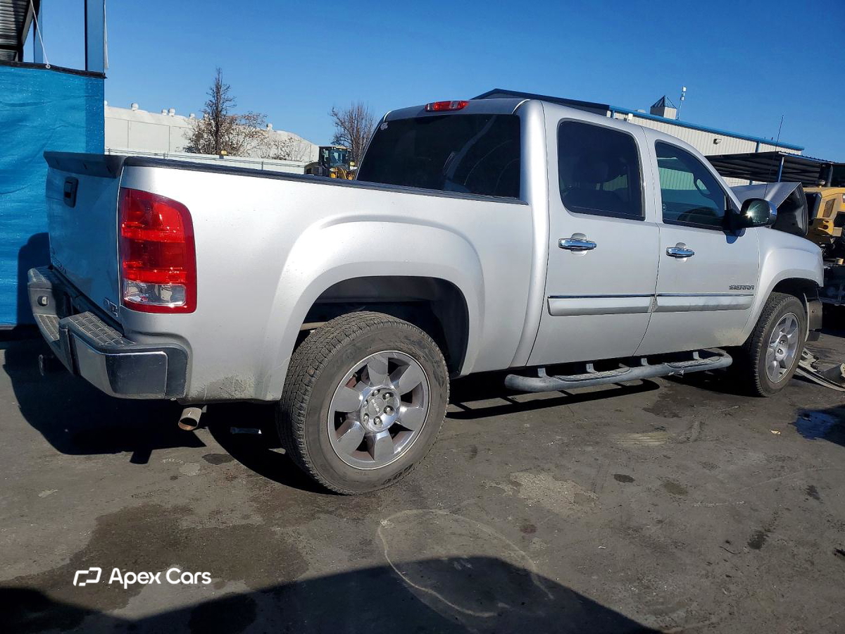 GMC Sierra 2011