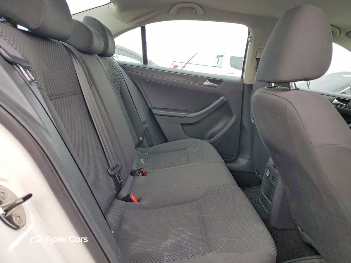 Volkswagen Jetta 2013