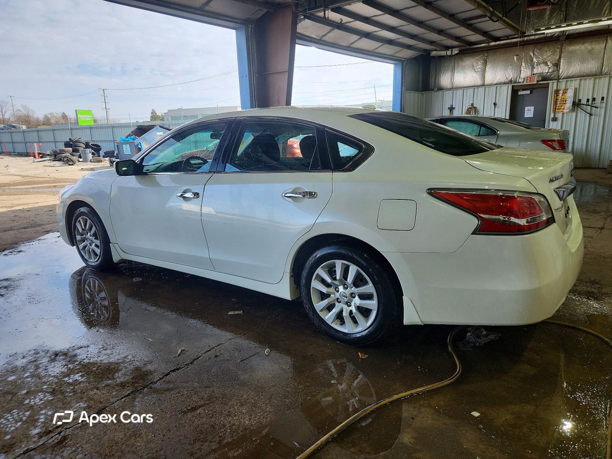 Nissan Altima 2015