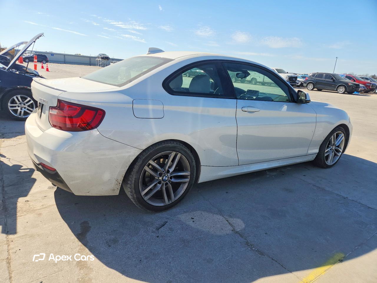 BMW Series 2 2017